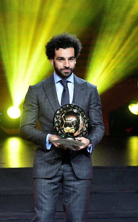 Mohamed salah is an egyptian footballer who plays for liverpool fc. Mohamed Salah Wins African Award For Second Year | New Spotlight Magazine
