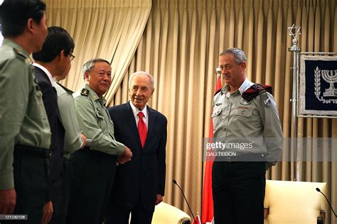 Israeli President Shimon Peres Welcomes Chinas General Chen Bingde