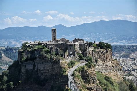 A Guide To Civita Di Bagnoregio Italy 8 Best Attractions