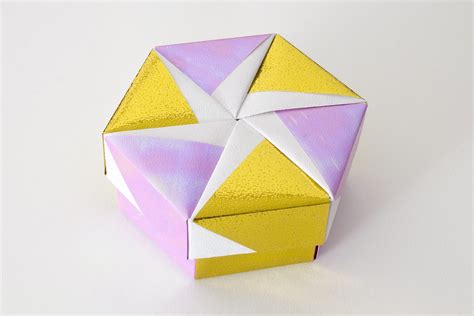 Hexagonal Origami Box With Lid 10 Part Of A Set Slidesh Flickr