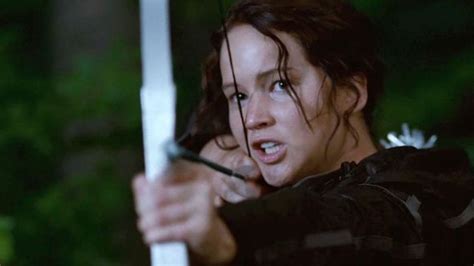 Jennifer lawrence, josh hutcherson, liam hemsworth. ¿Qué saga juvenil será la heredera de "Los Juegos del Hambre"? Estas son las candidatas | Cine