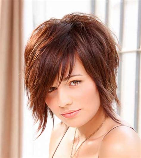 Ideas Of Shaggy Short Hairstyles For Round Faces