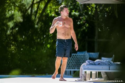 Leonardo Dicaprio And Kate Winslet By The Pool In St Tropez Popsugar Celebrity Photo