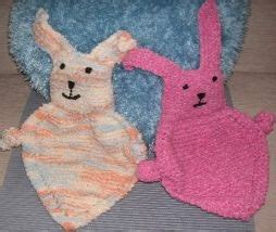 Easy seed stitch baby blanket free knitting pattern uses colorful and soft chenille bernat baby blanket yarn. Knitting Galore: Baby Bunny Blanket Buddy