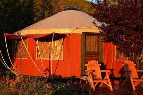 10 Spectacular Yurt Camping Rentals In Oregon Territory Supply Yurt