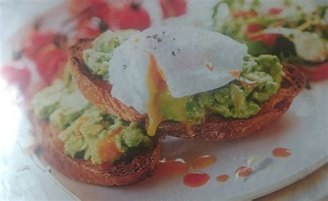 Toasts aux oeufs pochés