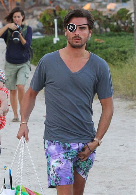 Bulge De Scott Disick