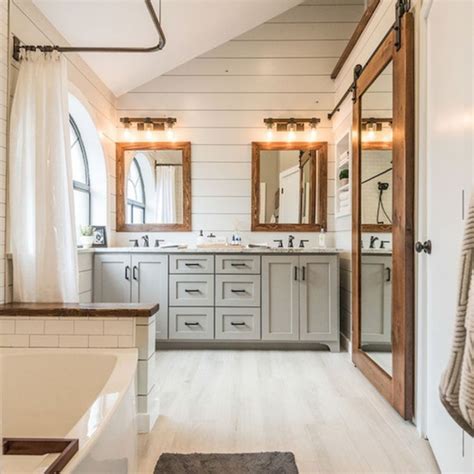 Rustic Farmhouse Master Bathroom Remodel Ideas 170 Goodsgn