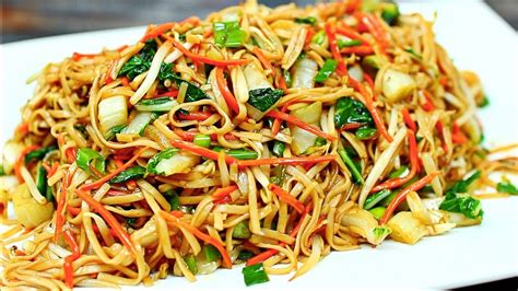 Why wait for the delivery guy? How to Make the Best Chinese Lo Mein Recipe - Easy Chinese ...