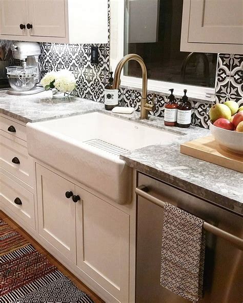 It is available in four different finishes: Farmhouse kitchen faucet, Farmhouse sink Delta Faucets ...