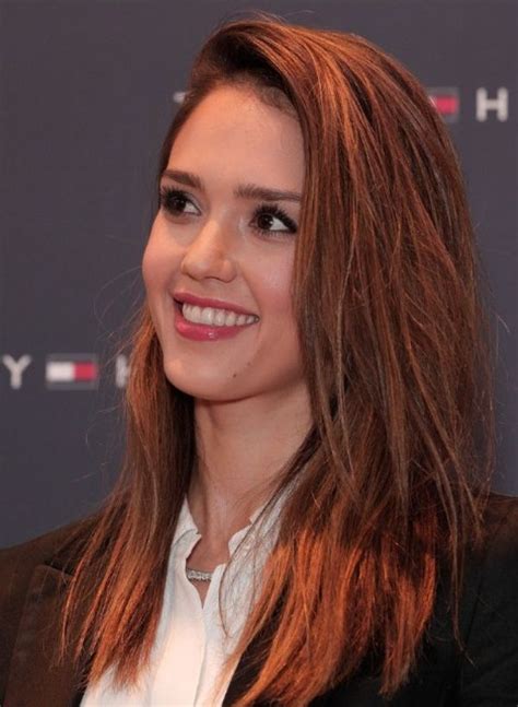 Actress Jessica Alba 2013 The 32 Year Old Star To Host Social Star