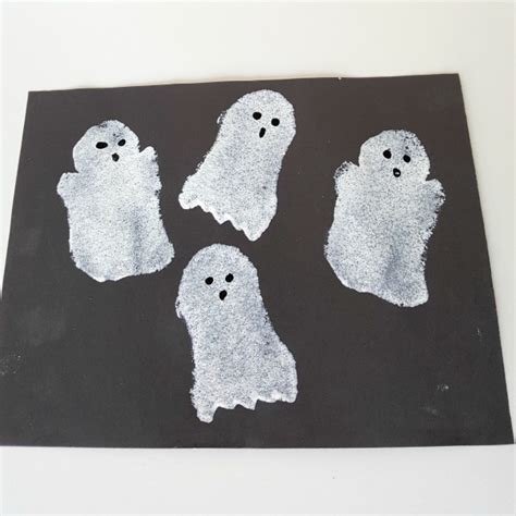 Sponge Painting Halloween Ghosts Preschool Toolkit