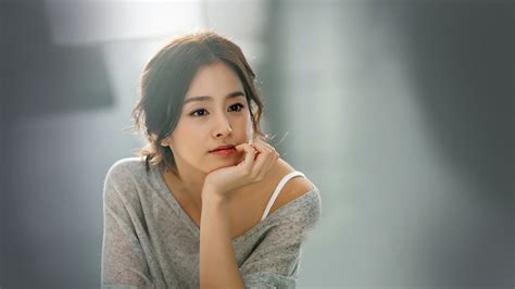 Kim Tae Hee Kim Tae Hee Wallpaper Fanpop