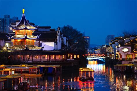 This movie is directed by lu chuan (陆川) and premiered in 2009. 南京属于哪个省？南京属于安徽吗？_排行榜123网