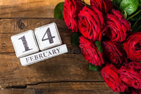Calendar Date 14 February St Valentines Day And Roses Stock Image