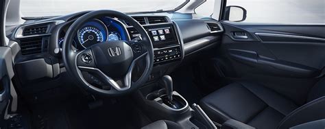 Honda gave a refresh to the jazz / fit model in 2017, updating both its interior and exterior while offering it with a new engine. 2019 Honda Fit (2019 Honda Jazz) interior