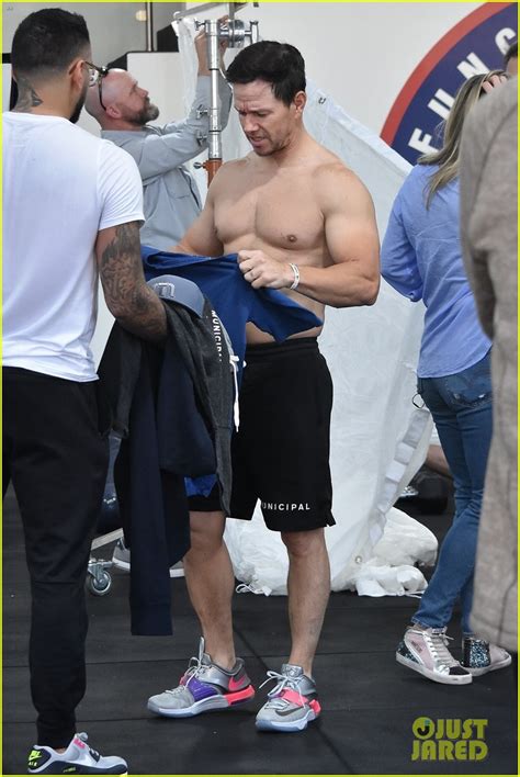 Mark Wahlberg Gets Sweaty During A Shirtless Workout Photo 4420701