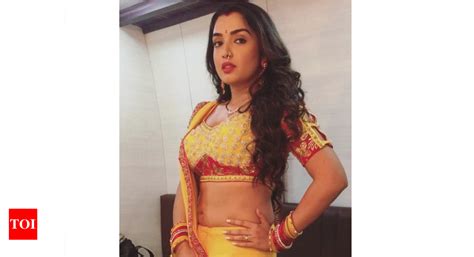 Aamrapali Dubey Looks Gorgeous In Her Throwback Picture From Binashak Bhojpuri Movie News