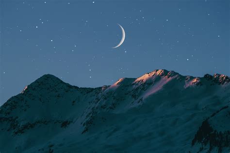 Mountain Moon Crescent And Night 4k Hd Wallpaper