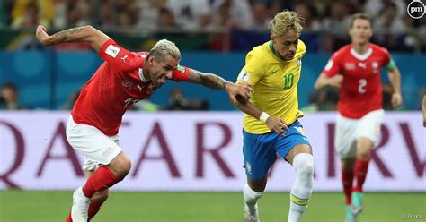 Vous étes un jeune jouer du monde entier vous aimerez profiter de cette oportuniter et intégrer les milieu pro. Audiences dimanche : TF1 écrase tout avec le foot, France ...