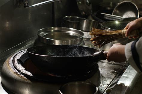 Jan 16, 2019 · how to clean a carbon steel wok. Best Carbon Steel Wok: Which One Is the Right Pick?