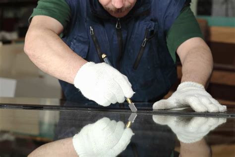 How To Cut Tempered Glass Safely And Accurately Sawshub