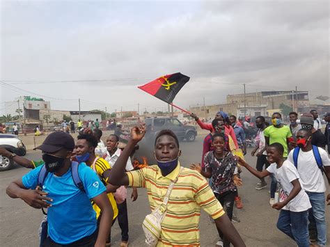 Nova Manifestação Em Luanda Para Exigir Combate Sério E Justo à