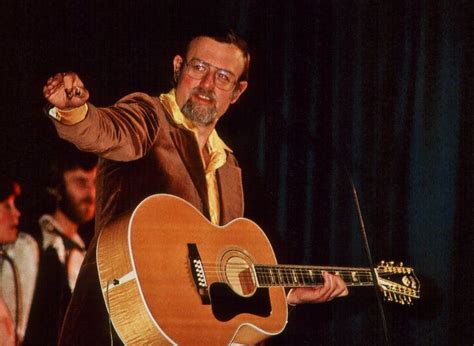 Hallelujah, it's christmas, mighty like a rose, christmas song. Roger Whittaker | LyricWiki | FANDOM powered by Wikia