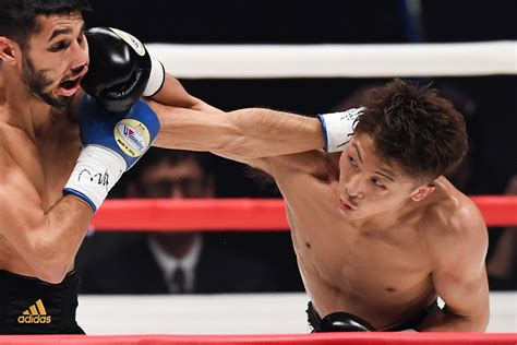 3階級を制覇し、最強の名をほしいままにしている井上尚弥。 それは全日本選手権決勝の舞台。 そこで井上をして「完敗でした」と言わしめたボクサーがいた。 その名は林田太郎さん(駒大)。 彼は井上を破ったことにより、アマの全日本チャンピオンにまで上り詰めていた。 井上尚弥、VSネリが「今年見たい12試合」に米選出「間違いなく ...