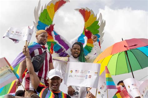 caravana arcoíris pide ley que proteja a los lgbtiq en república dominicana diariohispaniola l