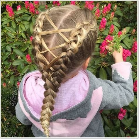 This easy and cute birthday hairstyles for girl is pretty and lovely. Stylish Hairstyle Ideas for little Girls - XciteFun.net