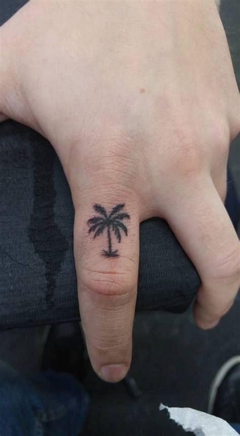Palm Tree Tattoo Palm Tree Tattoo Palm Tattoos Tree Tattoo Finger