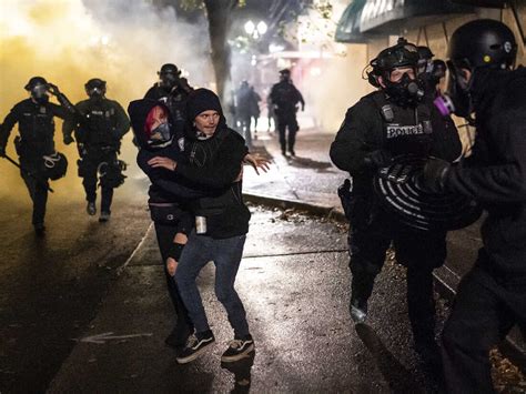 Police Declare Riot In Portland Ore After Breonna Taylor Decision Updates The Fight