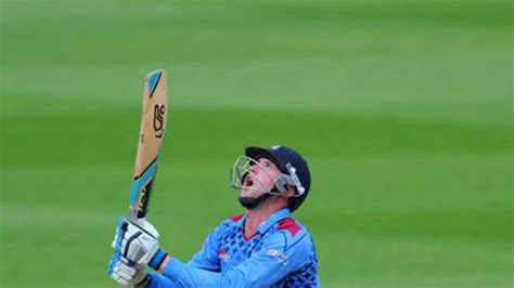 Royal London One Day Cup Somerset Edge Out Gloucs In Taunton Cricket