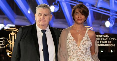 His birthday, what he did before fame, his family life, fun trivia facts, popularity rankings, and more. Pierre Ménès et sa femme Mélissa Acosta, en transparence ...