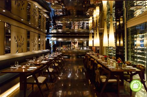 With all its classic features and a suite of newly curated benefits*, the global membership is a unique and unrivalled proposition. CELEBRATE THE FESTIVE SEASON IN CHAMBERS BAR & GRILL ...