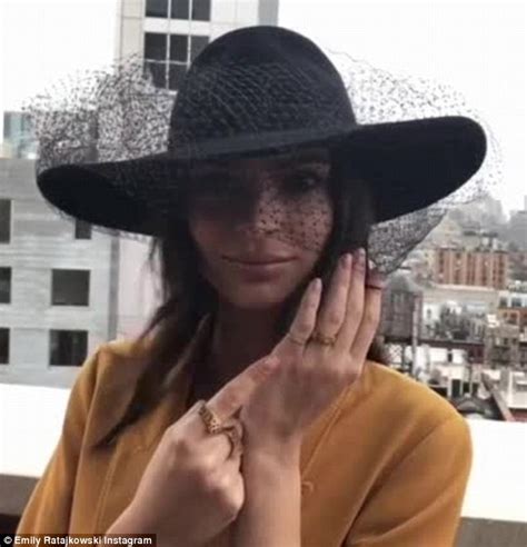 Click here to see photos of the model's new accessory. Emily Ratajkowski flashes wedding ring alongside husband ...