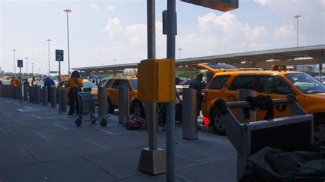 Jfk Terminal 4 Arrivals Has A Taxi Rank System That Makes Getting An