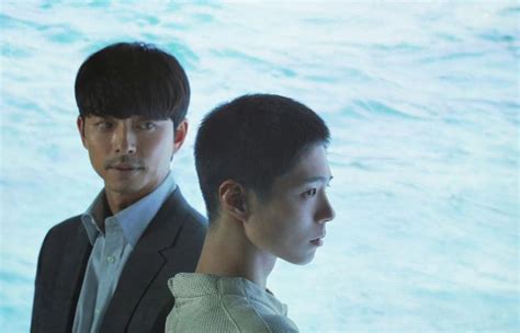 23일 오후 방송된 jtbc 예능 프로그램 '싱어게인'에서 63호 가수는 한영애의 '누구 없소'를 선곡, 기타 연주와 함께 열창했다. "코로나19 여파"…공유-박보검 주연 영화 '서복', 개봉일 ...