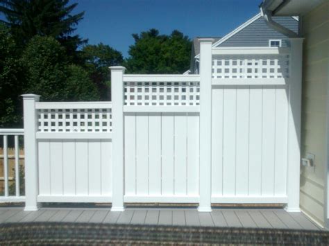 Staggered Privacy Panels On Deck Privacy Screen Outdoor Outdoor