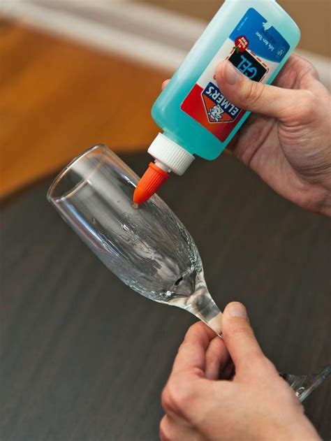 This will remove any oil smudges from your fingers and make sure the glass is nice and clean. How to Make Glitter Champagne Flutes | Diy wine glasses ...