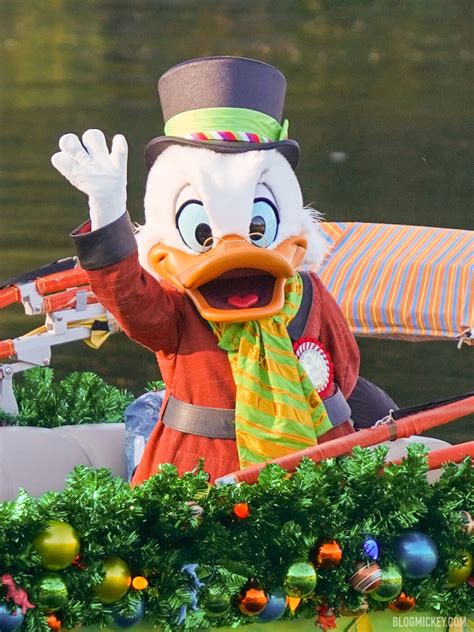 Chip Dale Scrooge Mcduck Dress Up For The Holidays At Disneys Animal
