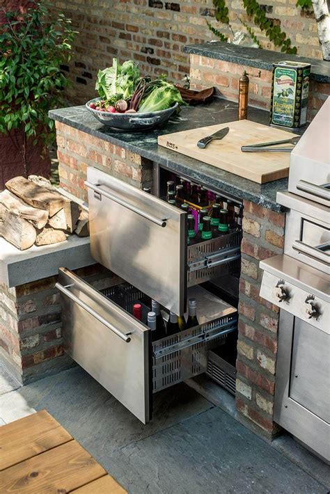 When you decide to take your kitchen outside, ferguson will be there. Top 10 Outdoor Kitchen Appliances Trends 2017 ...