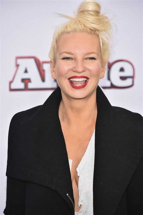 26 Nude Pictures Of Sia Furler That Will Fill Your Heart With Joy A