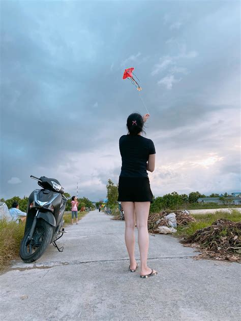 Ảnh Gái Xinh Thả Diều Hot Girl Chơi Diều Vietnam Kites
