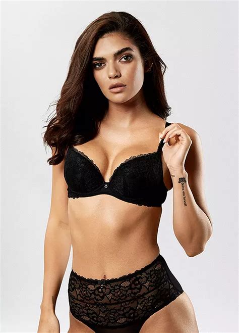 Sexy Lace Underwired Push Up Plunge Bra By Ann Summers Look Again