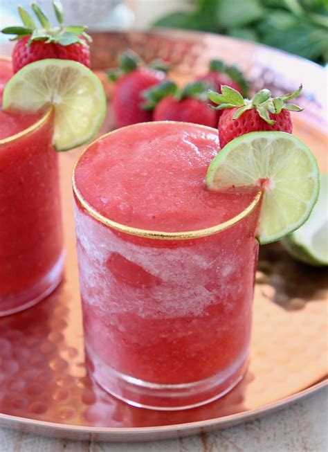 Easy Frozen Strawberry Daiquiri Recipe