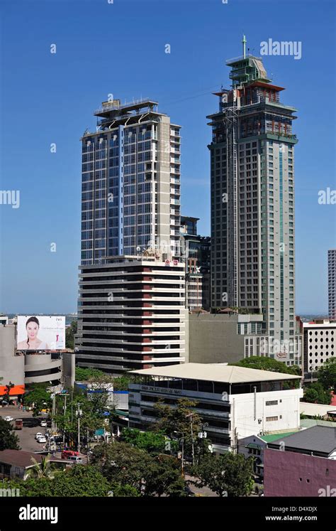 Club Ultima And Crown Regency Hotel Towers Cebu City Philippines Stock