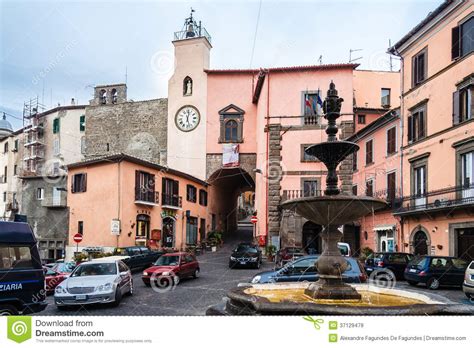 Tutte le aziende nella città viterbo d'italia. Montefiascone Viterbo Italia Immagine Stock Editoriale ...