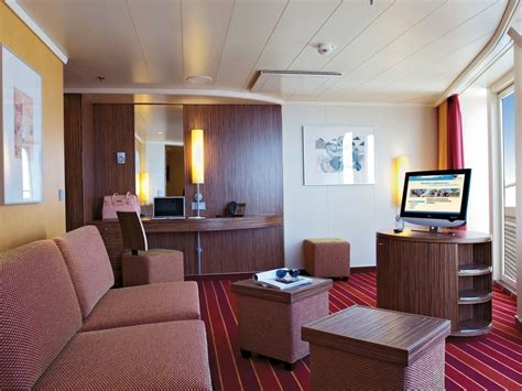 Aidamar deck 5 | © aida cruises. Suiten der AIDAdiva - Kabinenaustattung & Guide